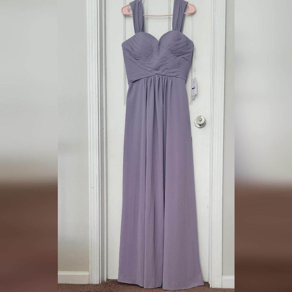 Purple Sleeveless Sweetheart Gown for Weddings